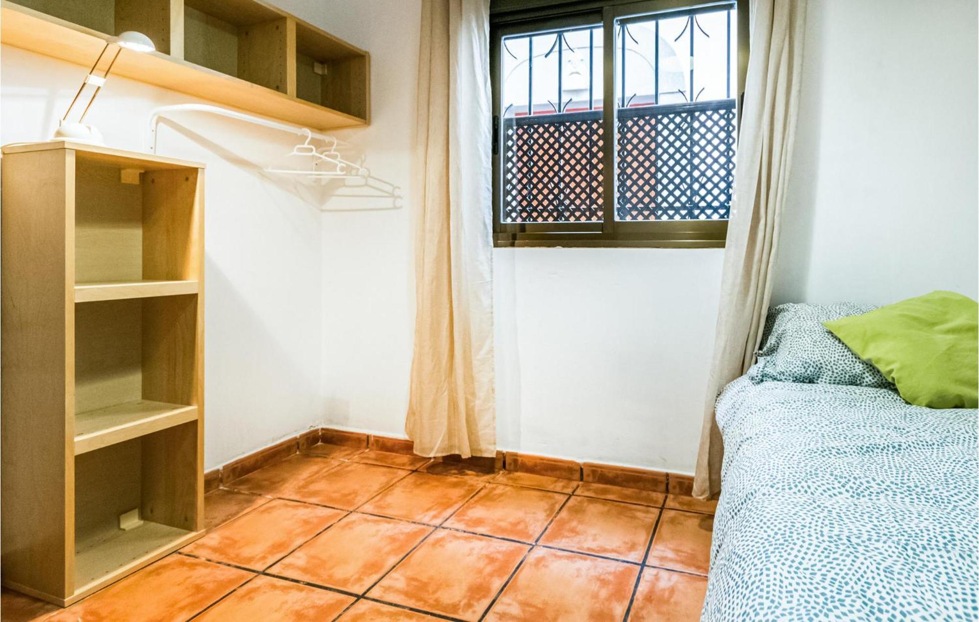 Lovely Apartment In Cordoba With Kitchen Exteriér fotografie